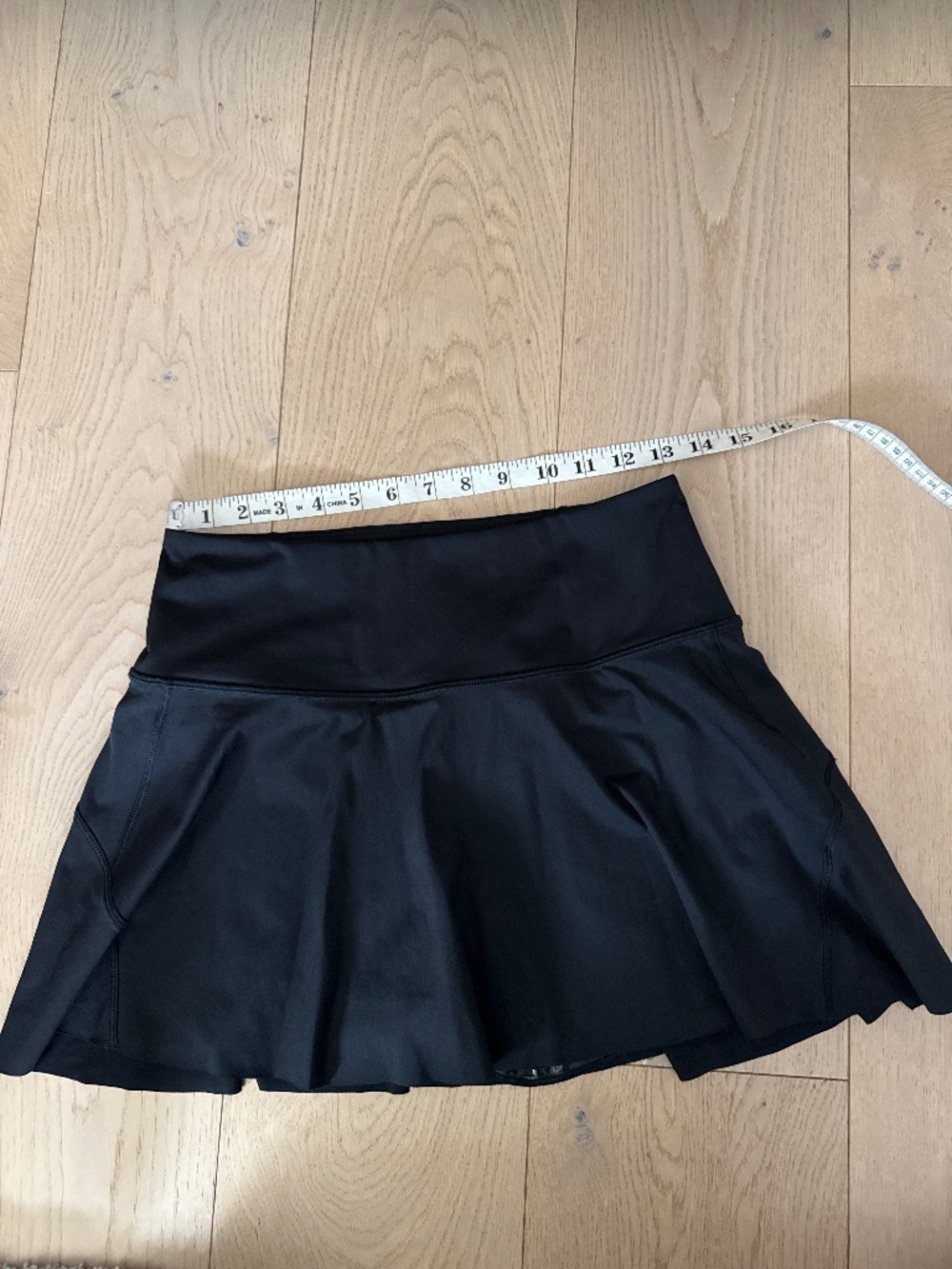 Super cute athleta womens tennis skirt small